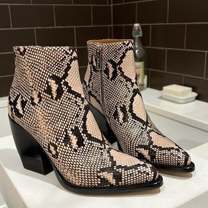 Like new Chloe Snakeskin booties